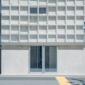 イン ドモ, 東京都